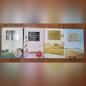 4 Nicholas Sparks Books